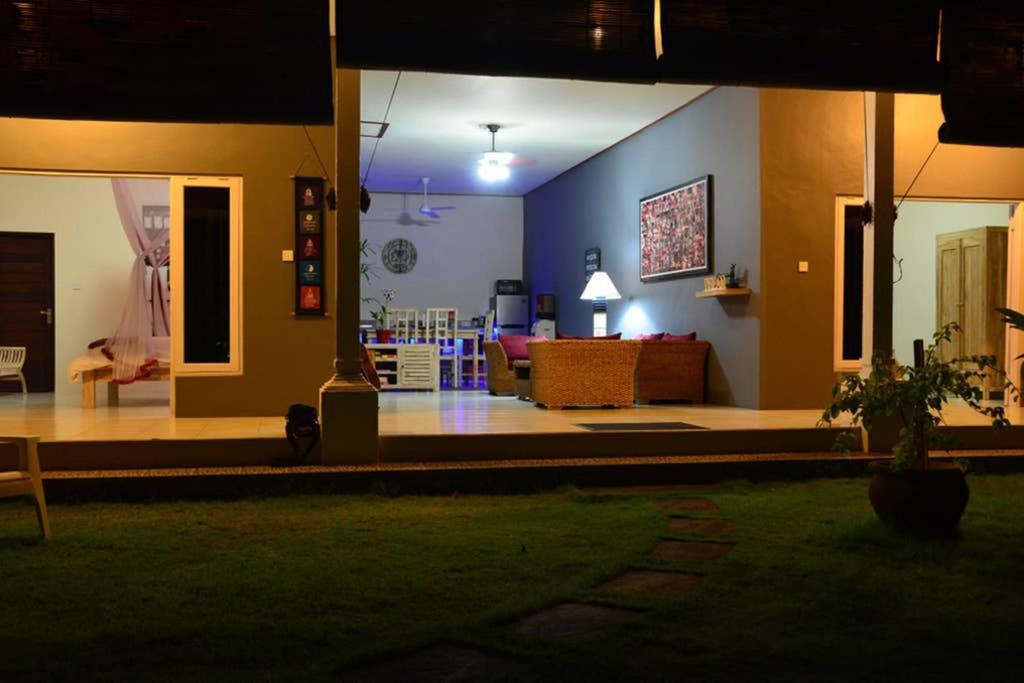 Villa Eden Seminyak Exterior photo